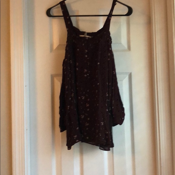 Tops - Open shoulder top